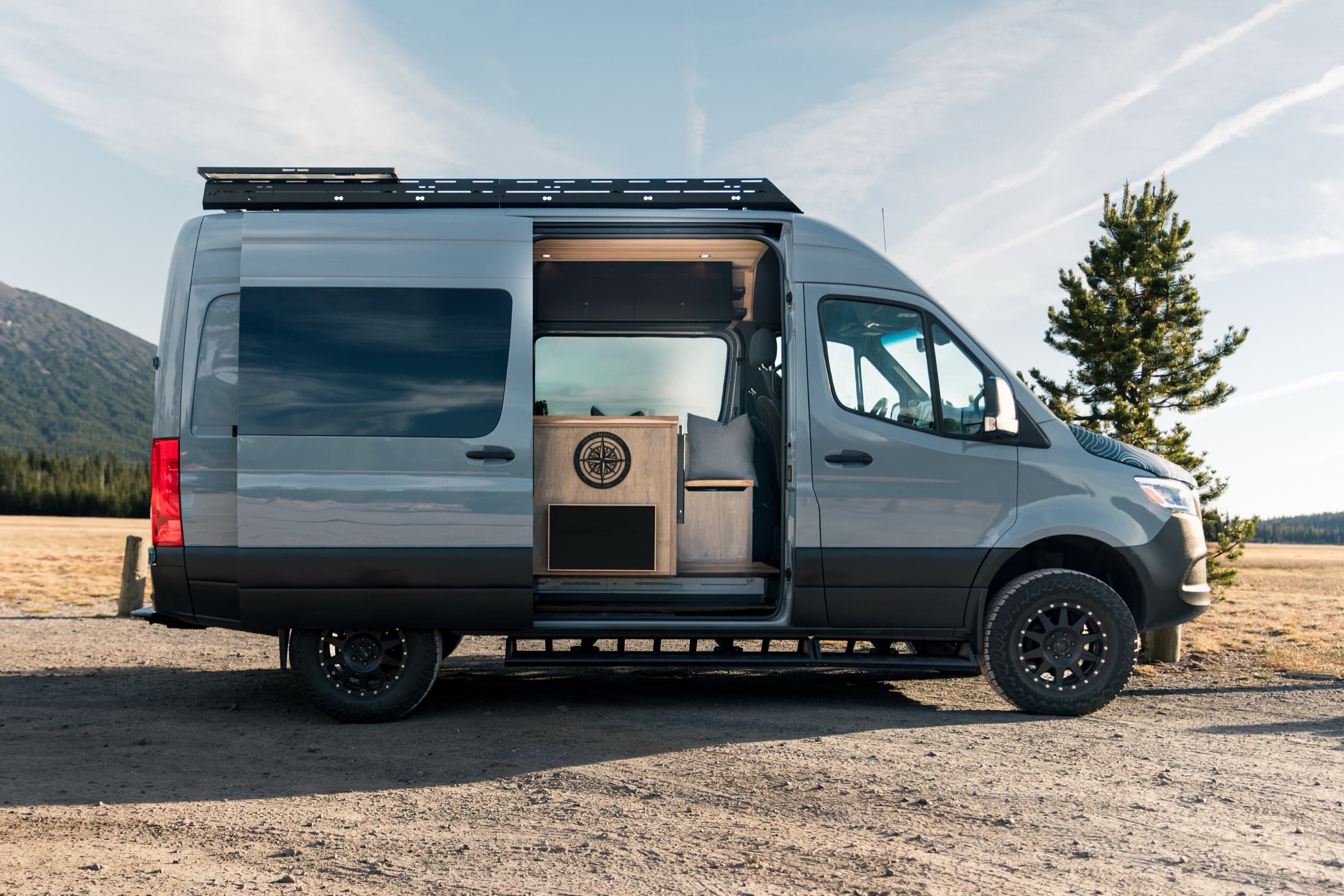 WanderLusk Vans, image 2