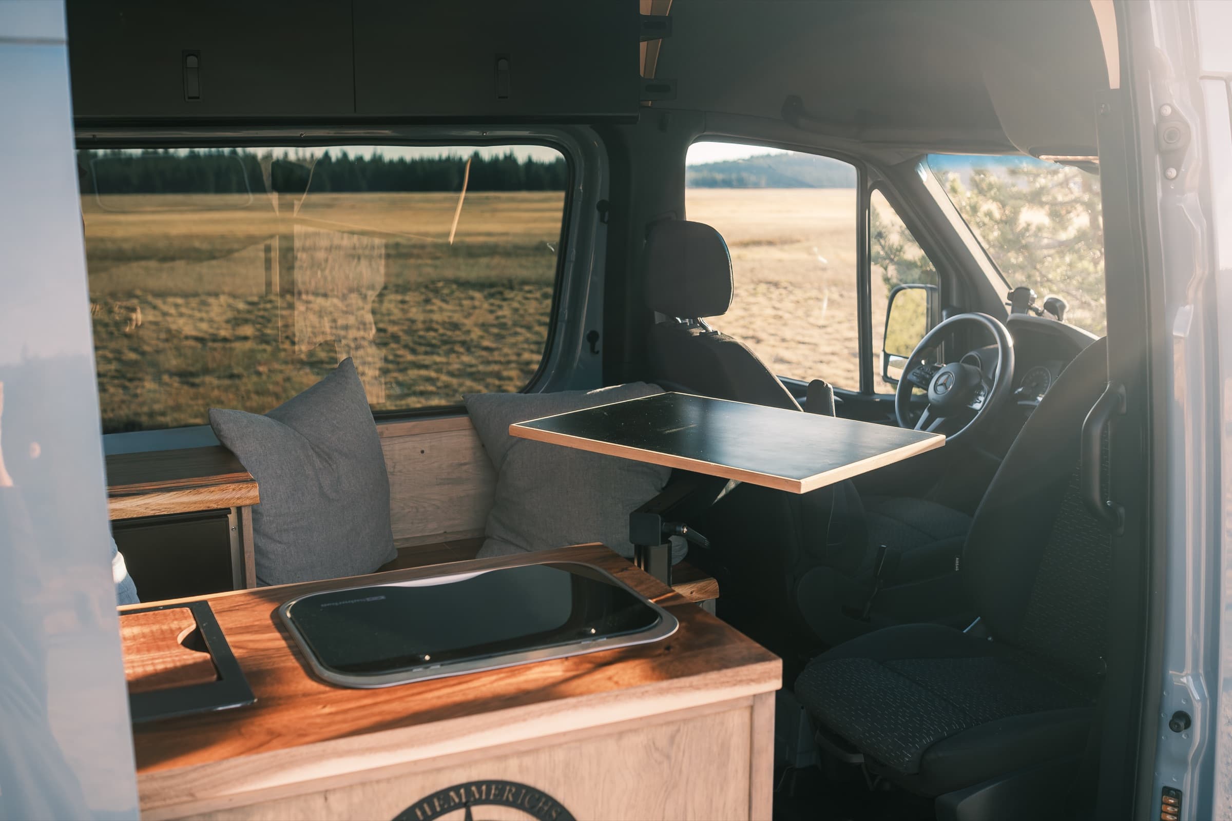 WanderLusk Vans, image 10